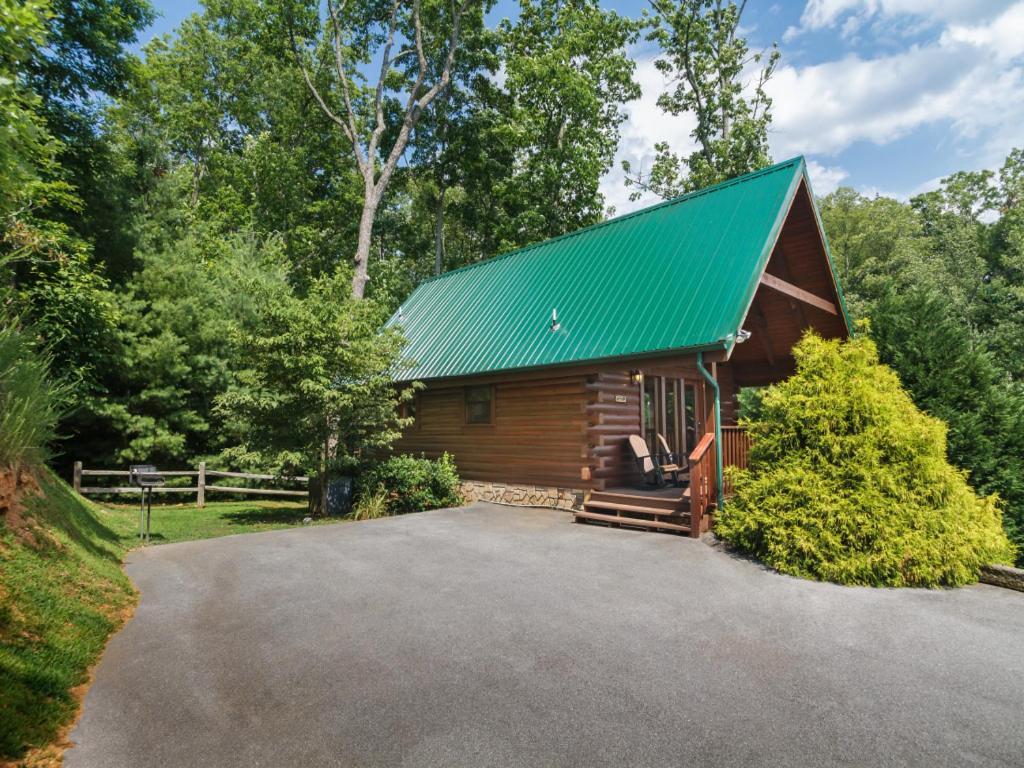 Saddle Ridge, 2 Bedrooms, Sleeps 8, Hot Tub, Pool Table, Arcade, Views Gatlinburg Exterior foto
