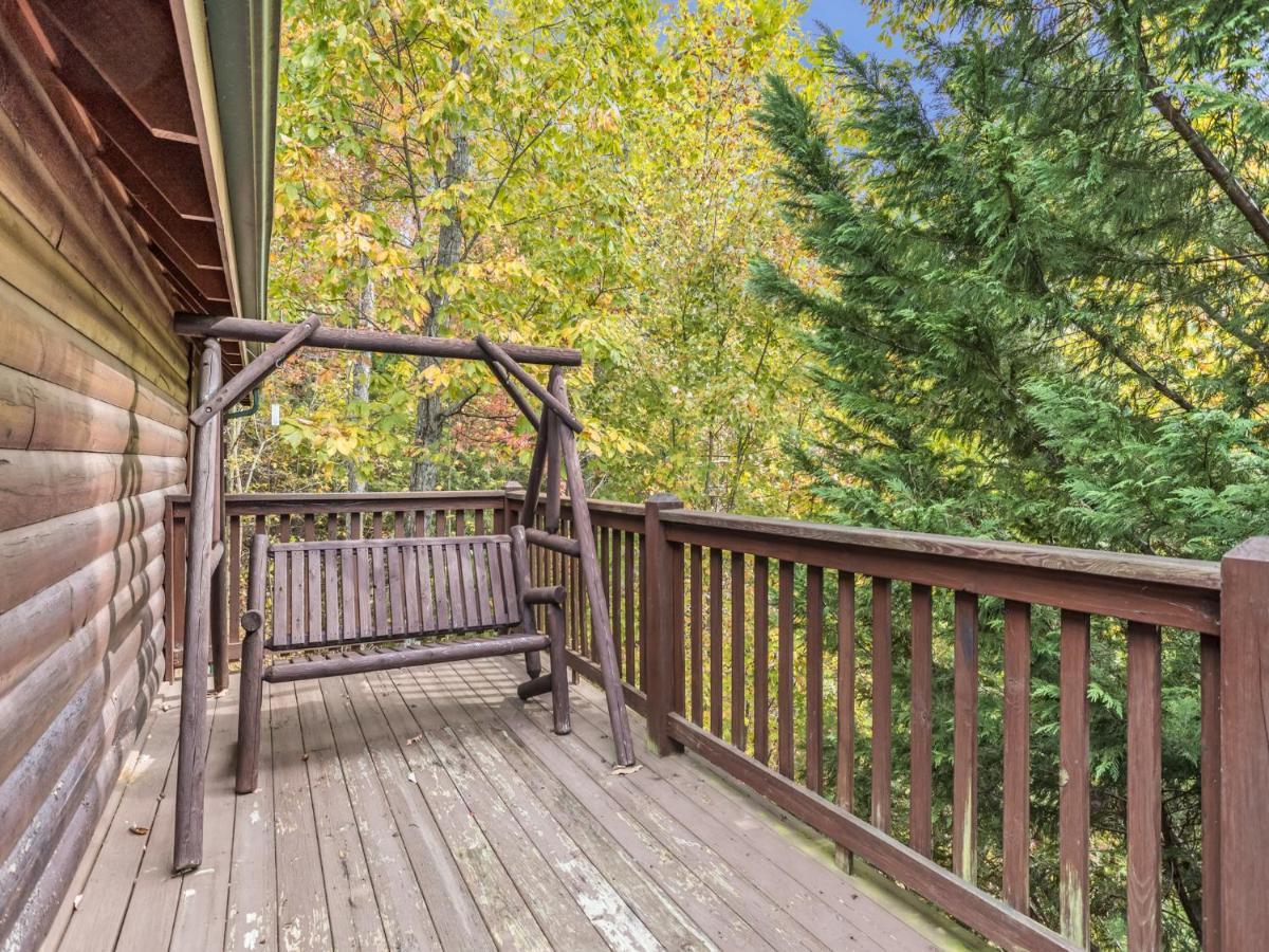 Saddle Ridge, 2 Bedrooms, Sleeps 8, Hot Tub, Pool Table, Arcade, Views Gatlinburg Exterior foto